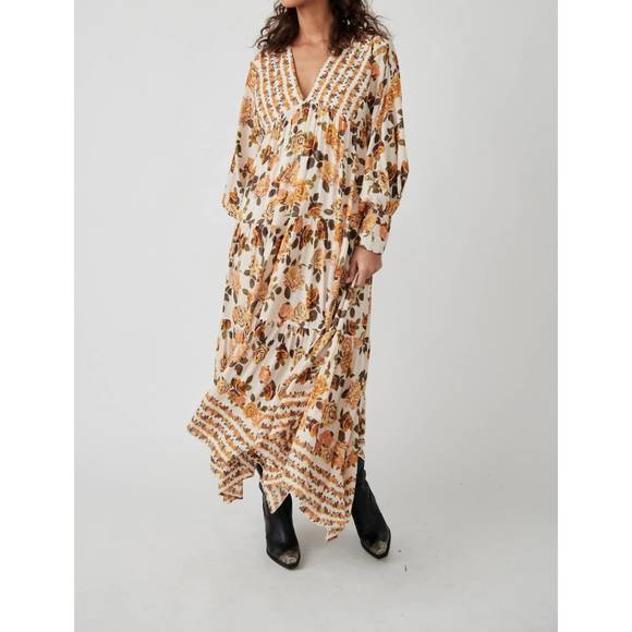 FREE PEOPLE Dresses & Skirts - NEW FREE PEOPLE rows of roses in ivory combo